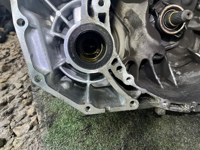 Механическая коробка передач 321008H800 NISSAN