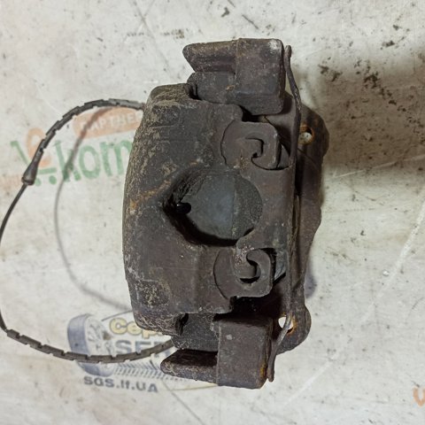 BMW 34116773131 Суппорт тормозной передний левый в наличии Винница