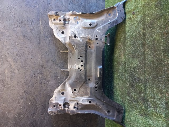 Балка передней подвески 3502FJ PEUGEOT