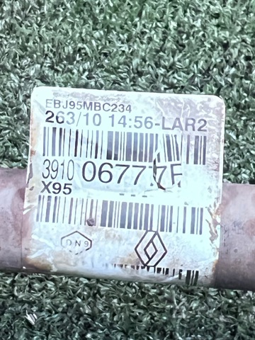 391006777R RENAULT Правая полуось купить в Одесса