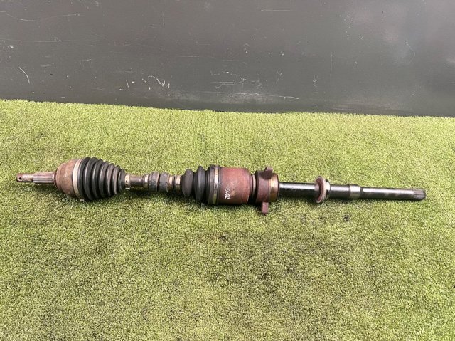 Привод передний правый 39100CA000 NISSAN