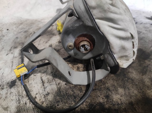 Подушка безопасности, пассажирская 3982316305 BMW