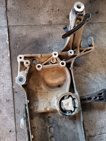 Крабобалка передней подвески 3C0199313Q VAG