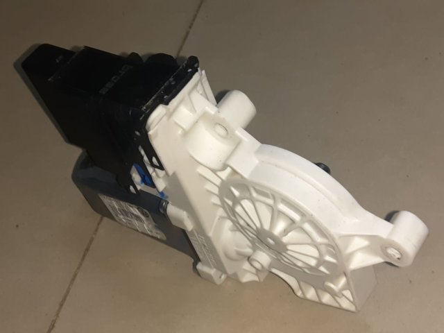 VAG 3C0959704B Мотор стеклоподъемника двери передней правой в наличии Хмельницкий