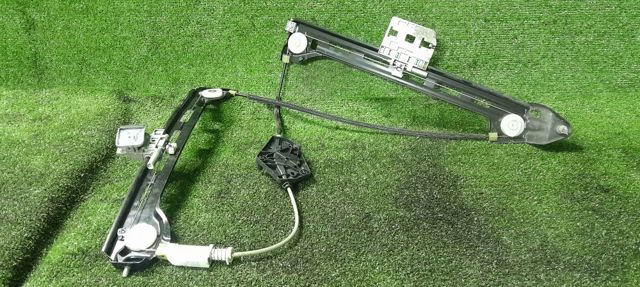 Механизм стеклоподъемника двери задней, правой 3C8839462K VAG