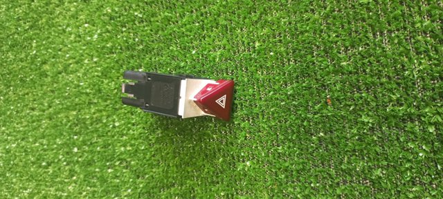 Кнопка аварийной сигнализации 3C8953509 VAG
