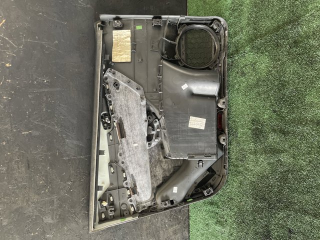 3C9867211 VAG Обшивка (облицовка) внутренняя двери задней правой купить в Черкассы