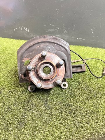 Цапфа поворотного кулака 40014JG000 NISSAN