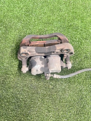 41011CC00A NISSAN Суппорт тормозной передний левый купить в Сумы