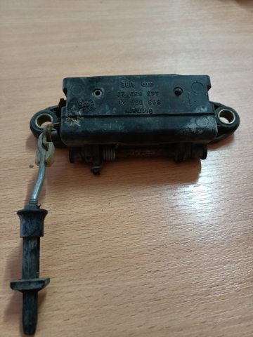 443839206C VAG Ручка двери задней наружная правая купить в Ровно