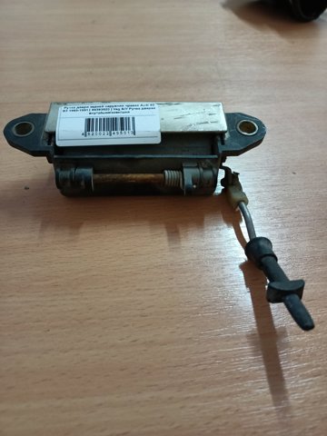 VAG 443839206C Ручка двери задней наружная правая в наличии Черкассы