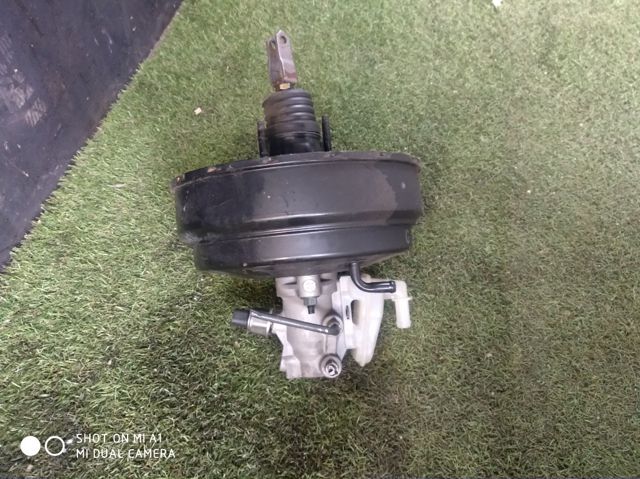 Цилиндр главный тормоза (гидротормозов) 46010CA020 NISSAN