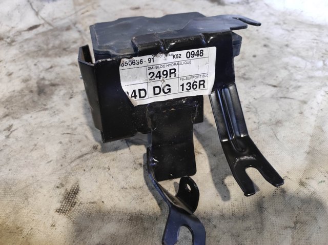 RENAULT 476603249R Блок АБС в наличии Львов