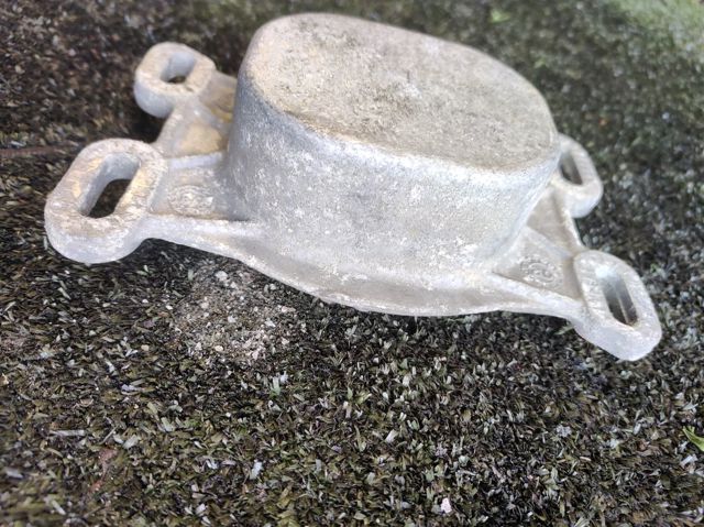 4B0199335L VAG Подушка (опора) двигателя передняя купить в Днепр