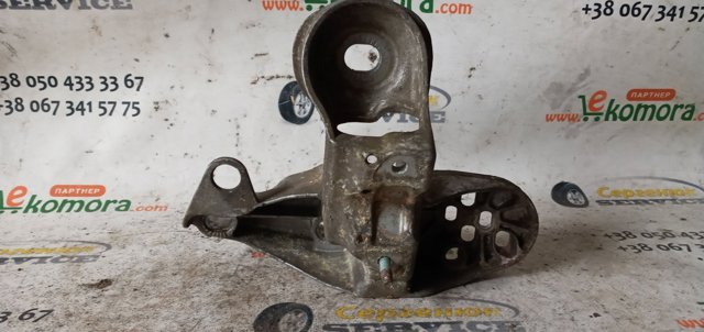 4B0199351 VAG Кронштейн подушки (опоры) двигателя левой купить в Днепр