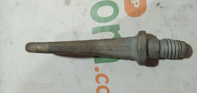 VAG 4B0805616A Крюк буксировочный в наличии Павлоград