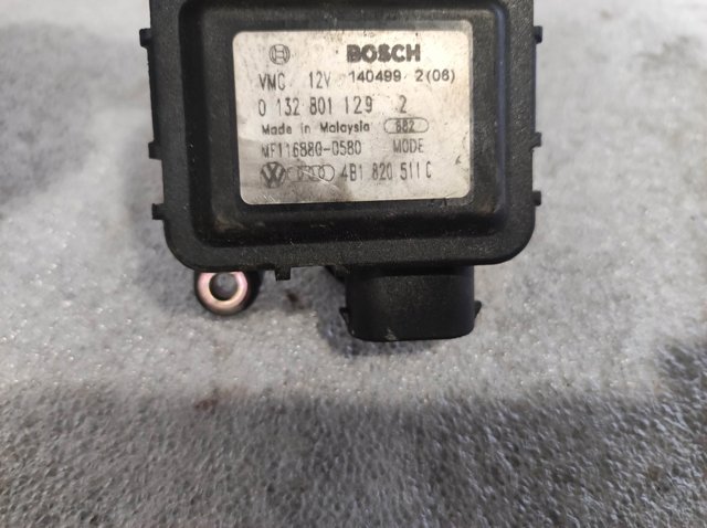 VAG 4B1820511C Привод заслонки печки в наличии Харьков