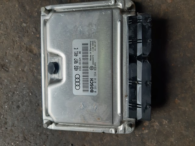 Компьютер двигателя 4B2907401E VAG