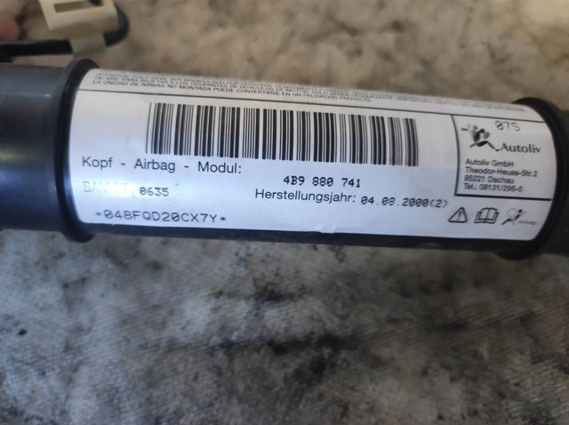 VAG 4B9880741 Шторка боковая, левая в наличии Запорожье