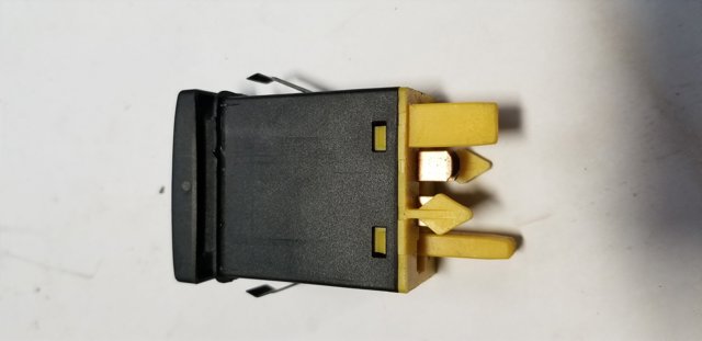 Кнопка включения противотуманных фар 4D0941563 VAG