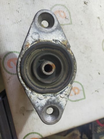 4F0513353D VAG Опора амортизатора заднего купить в Николаев