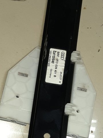 4F0839461B Механизм стеклоподъемника двери задней левой купить Одесса