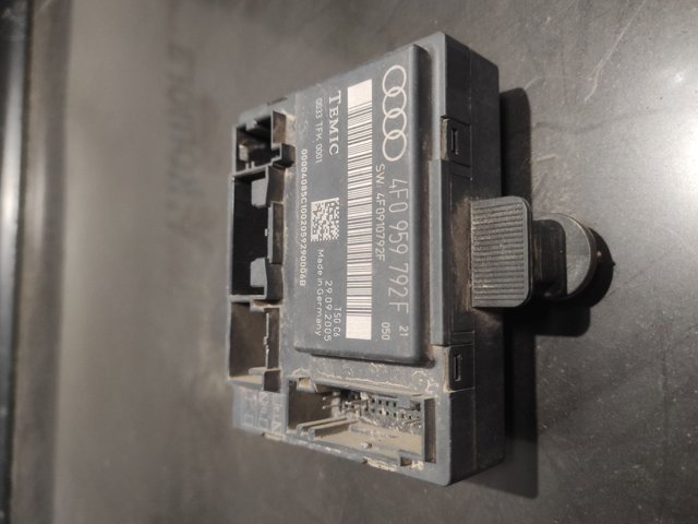 VAG 4F0959792F Блок комфорта в наличии Чернигов