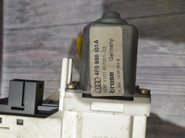 4F0959801A VAG Мотор стеклоподъемника двери задней левой купить в Полтава