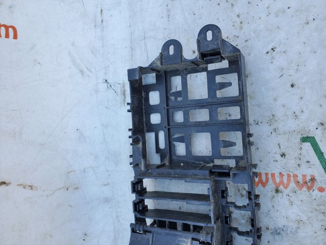4F0971845 VAG Блок предохранителей задний салонный купить в Ужгород