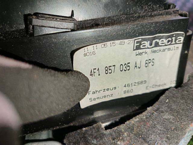 VAG 4F1857035 в наличии Ирпень