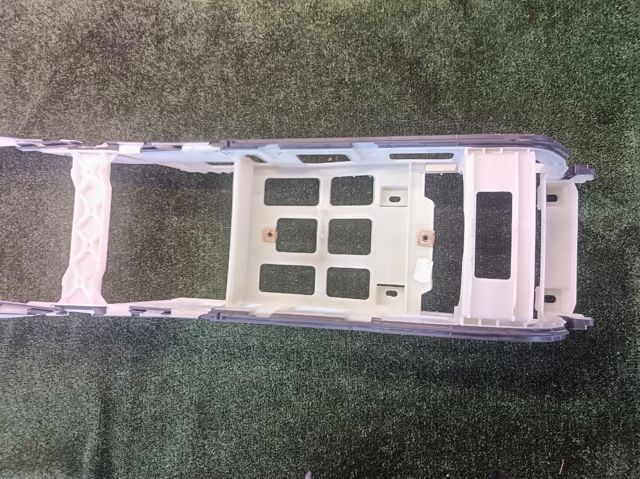 VAG 4F1863241B Консоль панели управления центральная в наличии Днепр