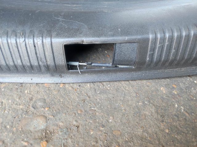 Накладка задней панели багажника 4F5863471A VAG
