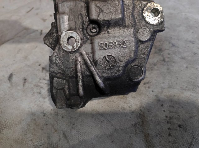 505932 PEUGEOT купить в Сумы