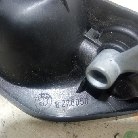 Ручка правой передней двери 51218226050 BMW