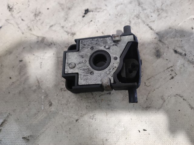Замок крышки капота 51238203862 BMW