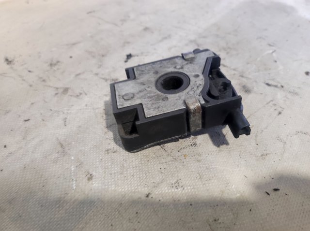 51238203862 BMW Замок капота купить в Полтава