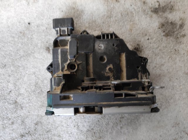 51797570 FIAT Замок двери задней правой купить в Чернигов