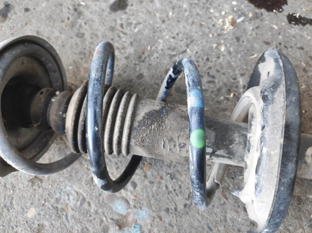 543020322R RENAULT Амортизатор передний купить в Киев