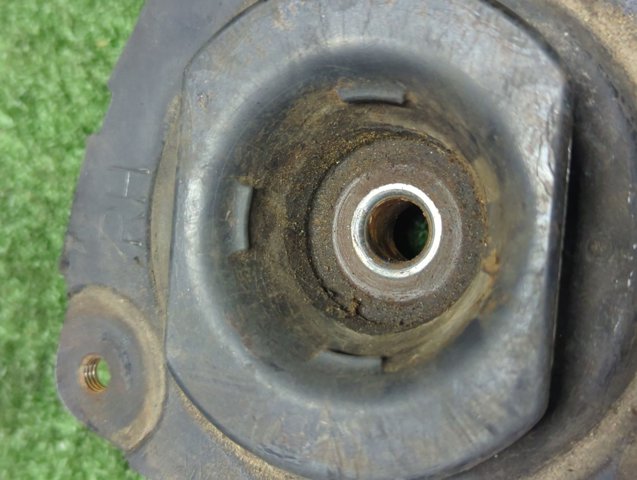 NISSAN 54320JG01B Опора амортизатора переднего правого в наличии Черкассы