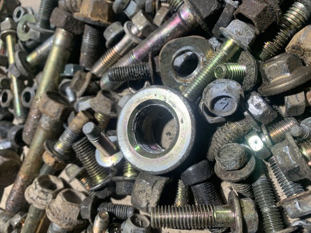 543684M400 NISSAN купить в Павлоград