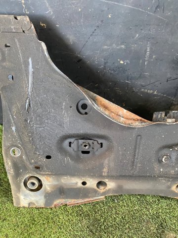 Балка передней подвески 544009U000 NISSAN