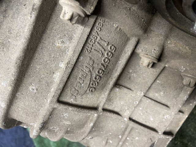 Коробка передач в сборе с главной передачей и дифференциалом 55194293 OPEL