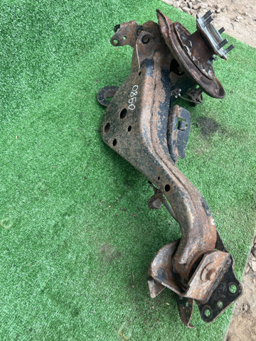 NISSAN 55501JG000 Рычаг (тяга) задней подвески продольный нижний правый в наличии Тернополь