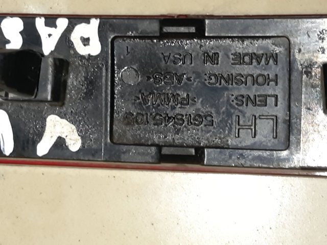 561945105A Катафот (отражатель) заднего бампера левый купить Тернополь