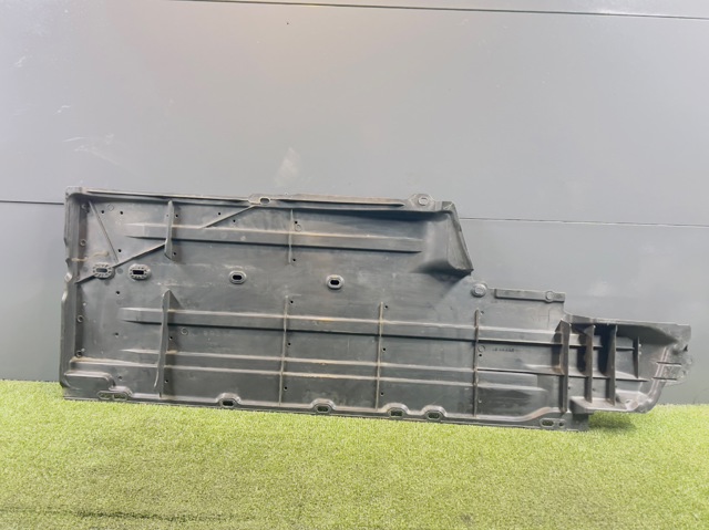 56411AG043 Защита днища правая купить Ужгород