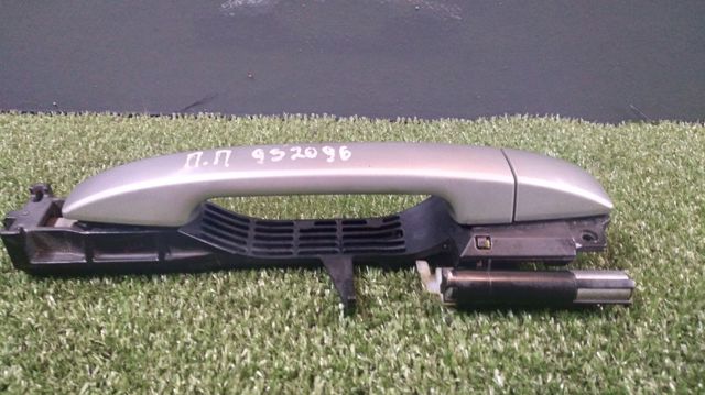 61142FG000 SUBARU Держатель наружной ручки двери передней правой купить в Ирпень
