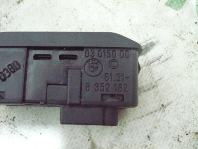 BMW 61318352182 в наличии Каменское