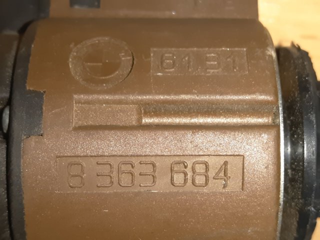 Кнопка включения противотуманок задних 61318363684 BMW