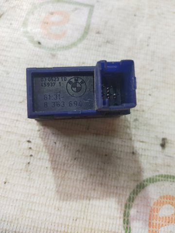 Выключатель системы ASC 61318363694 BMW