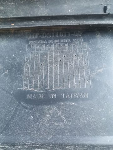 Бампер на авто 6202260J00 NISSAN